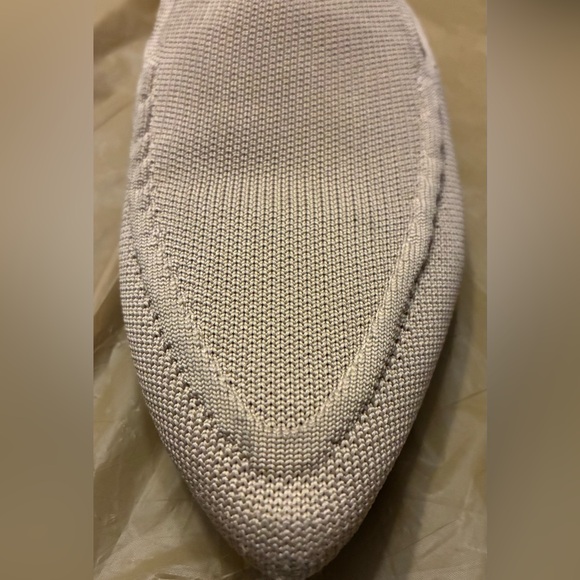 Steve Madden Tan Loafers Slip-Ons - Picture 6 of 10